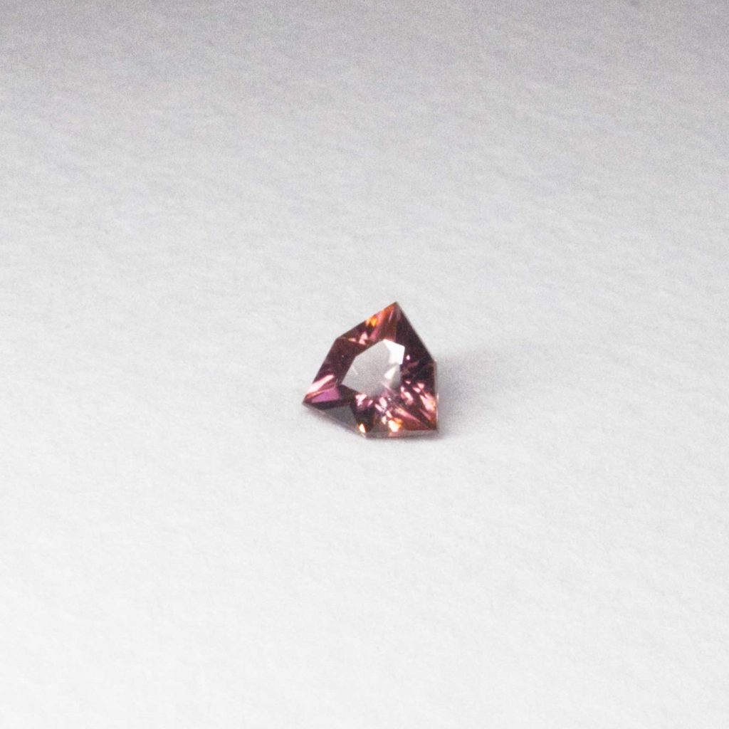 Bague de fiançailles Grenoble, pierre précieuse étoile