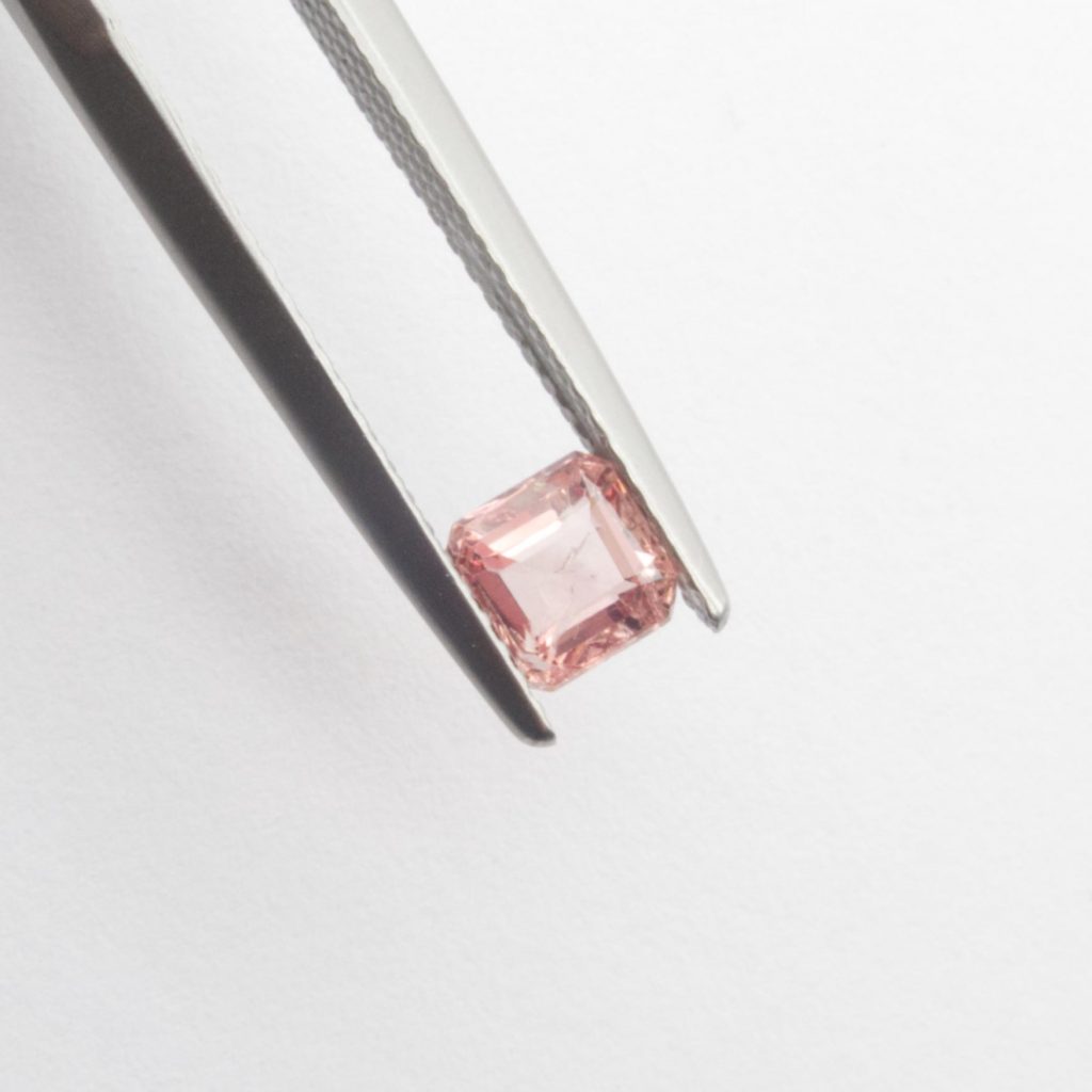Bague de fiançailles Grenoble, pierre rose